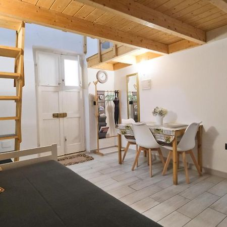 Ferienwohnung Monolocale Porta Napoli Brindisi Exterior foto