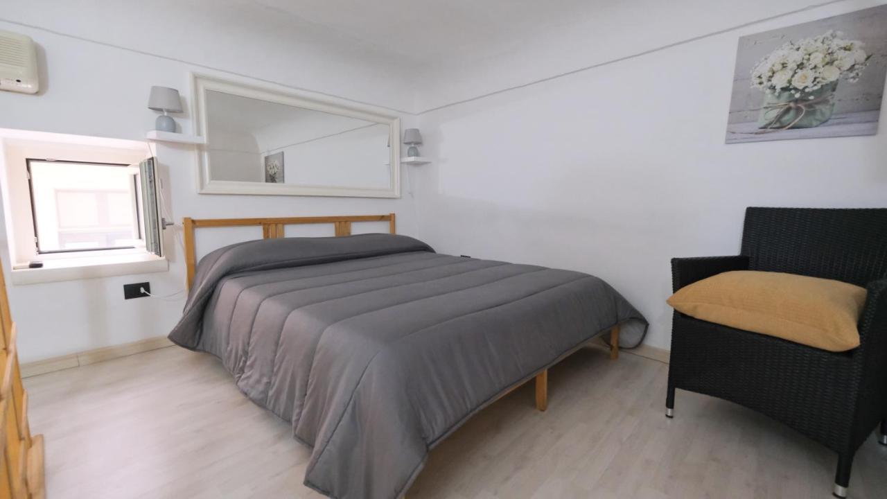 Ferienwohnung Monolocale Porta Napoli Brindisi Exterior foto